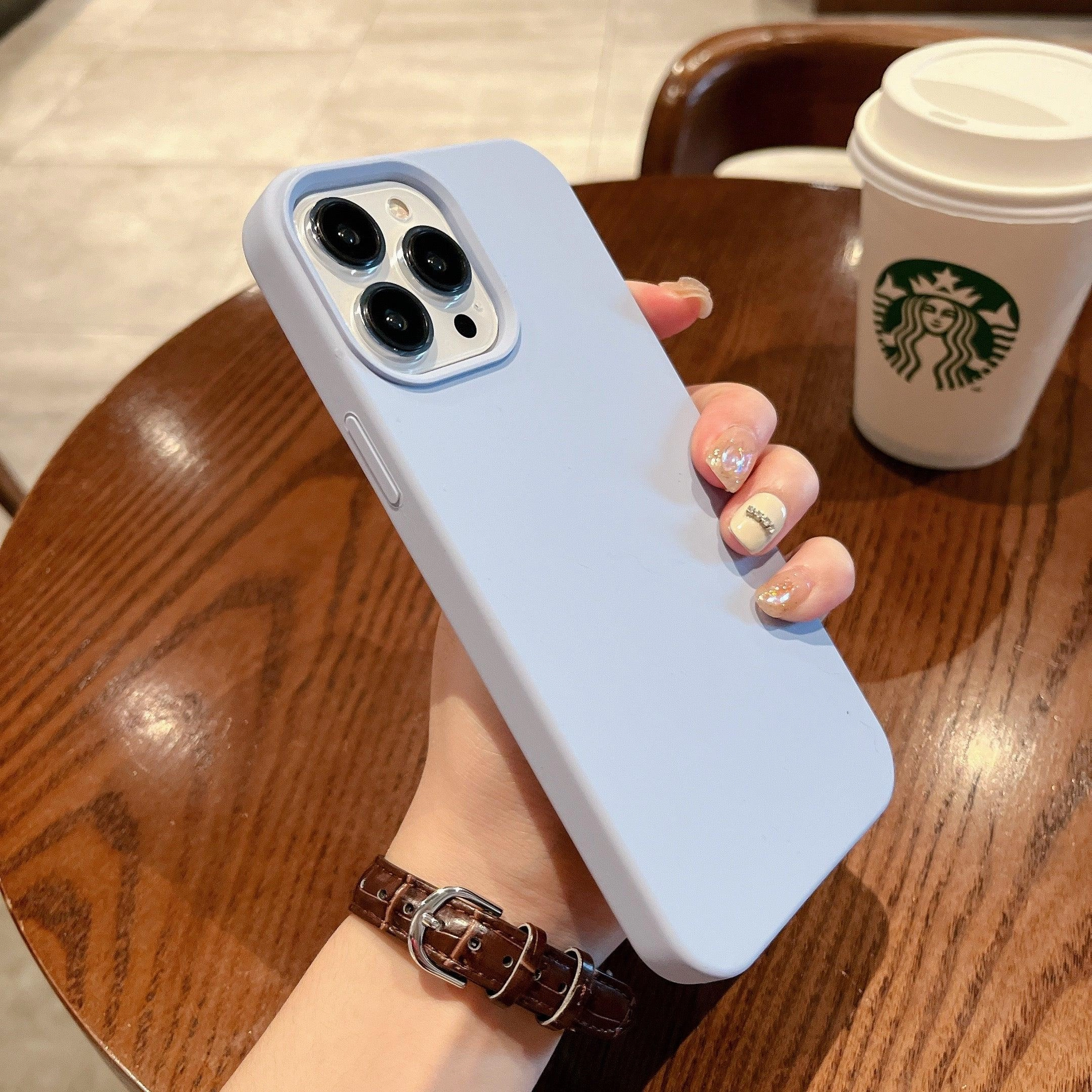 Azure Horizon Versatile Design Refined Style