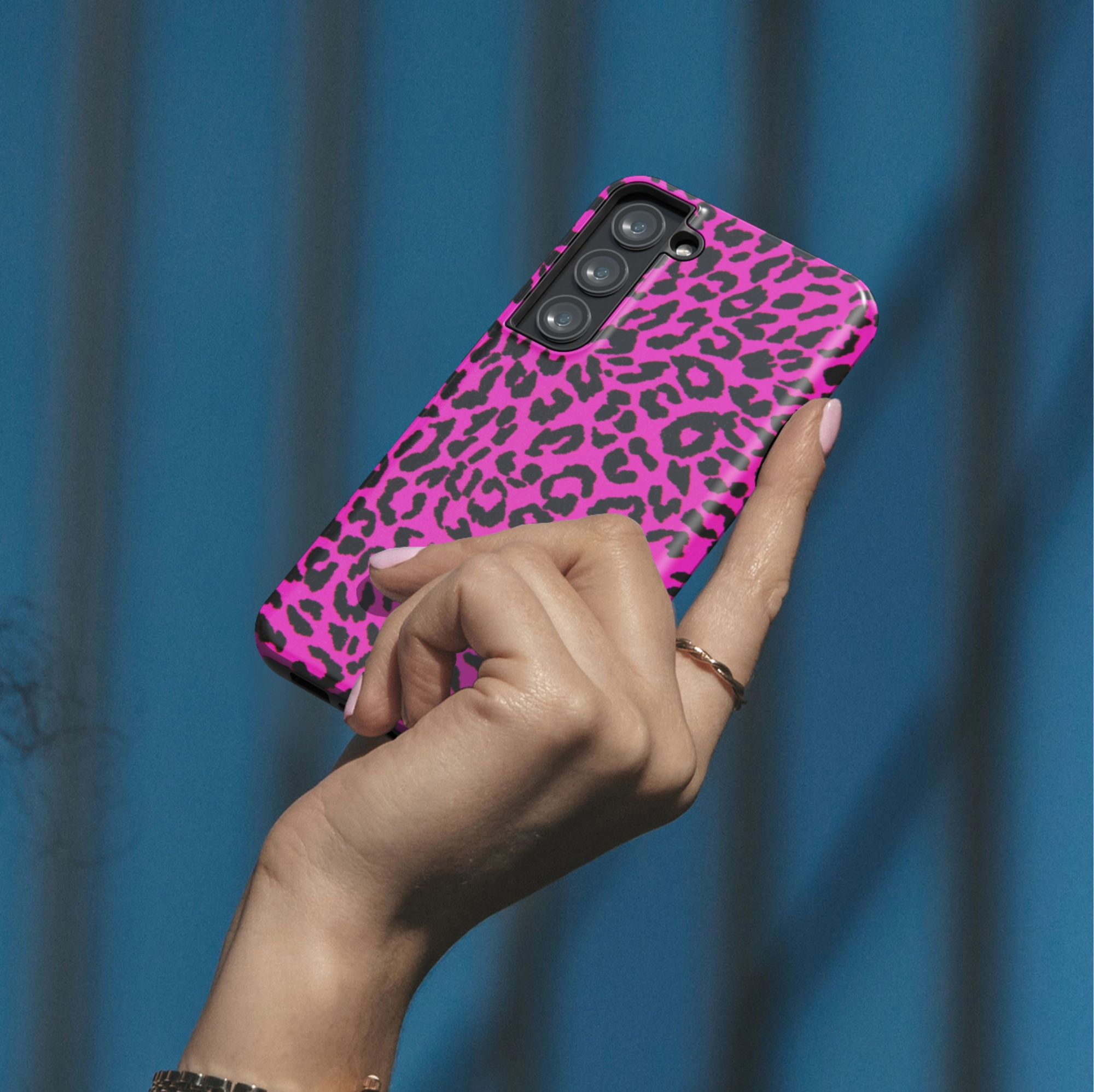 Casual Design Bold Type