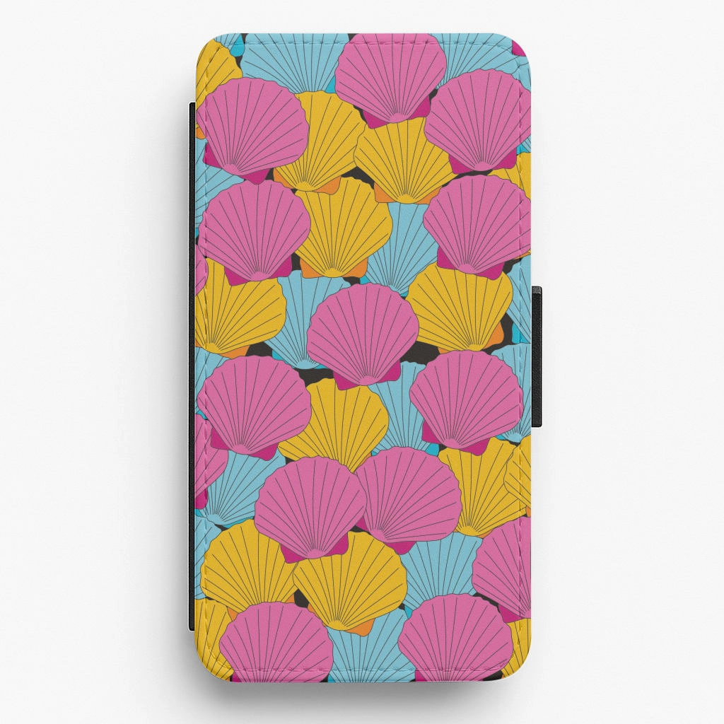 Gloss Layer Cushioned Edge Seashells Pattern 9 Flip / Wallet Phone Case